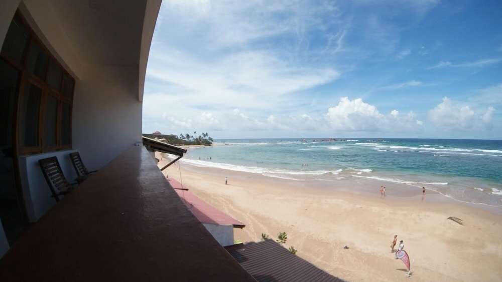 Фото Coral Seas Beach Hikkaduwa