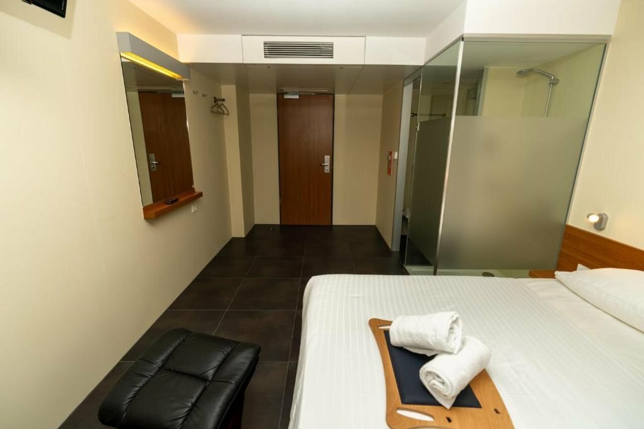 Фото Hotel Düsseldorfer Hof