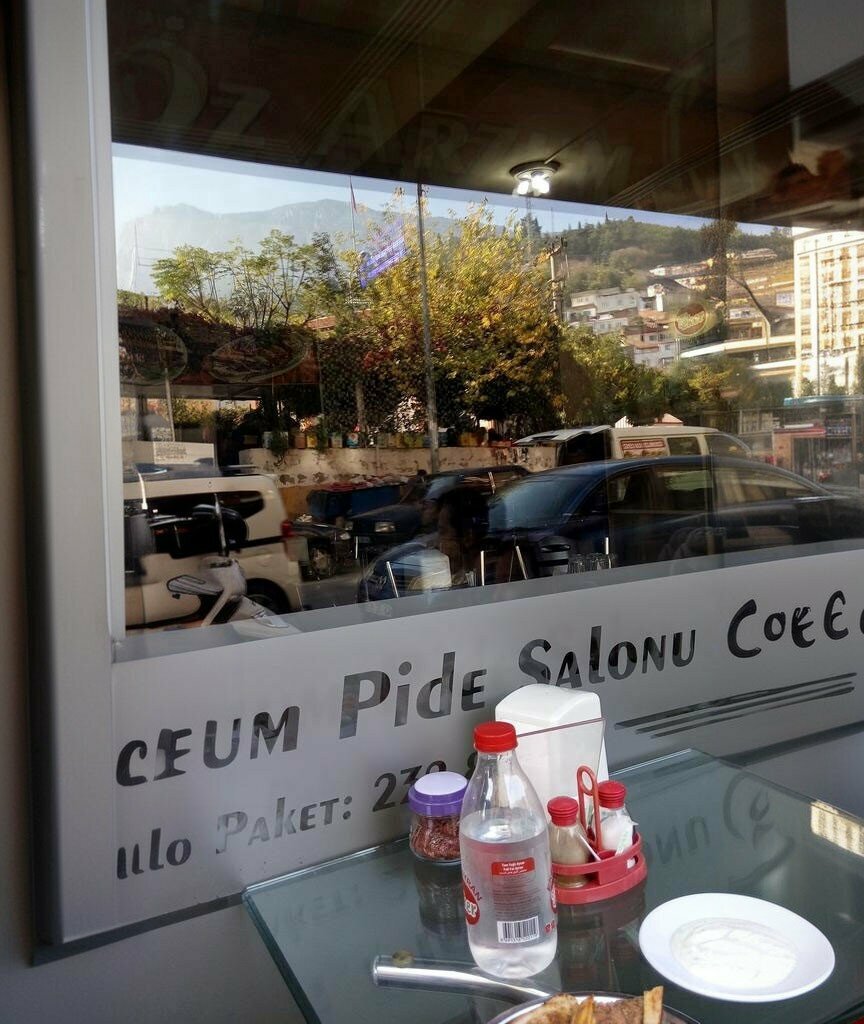 Restaurant Oz Arzum Pide Salon, Manisa, photo