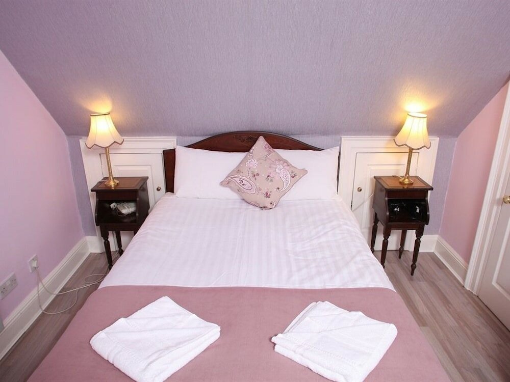 Фото Number 52 Charlotte Street