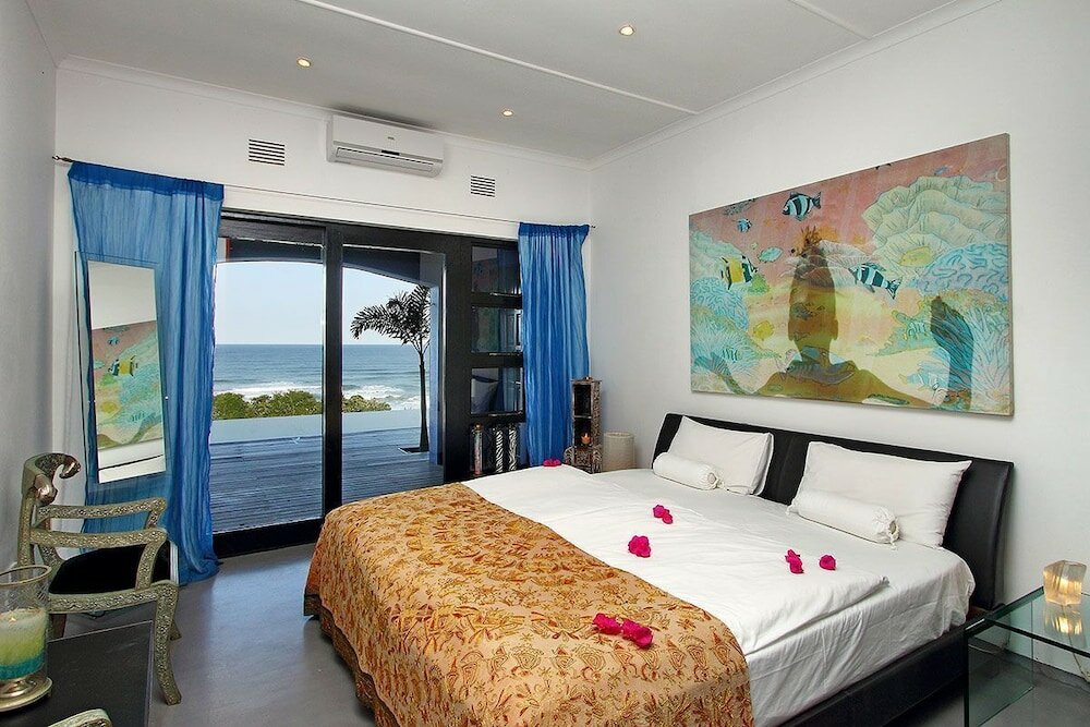 Фото Days At Sea Beach Lodge