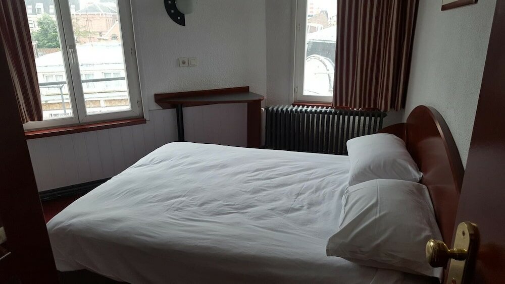 Фото Hôtel le Clémenceau