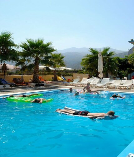 Гостиница Triton Garden Hotel