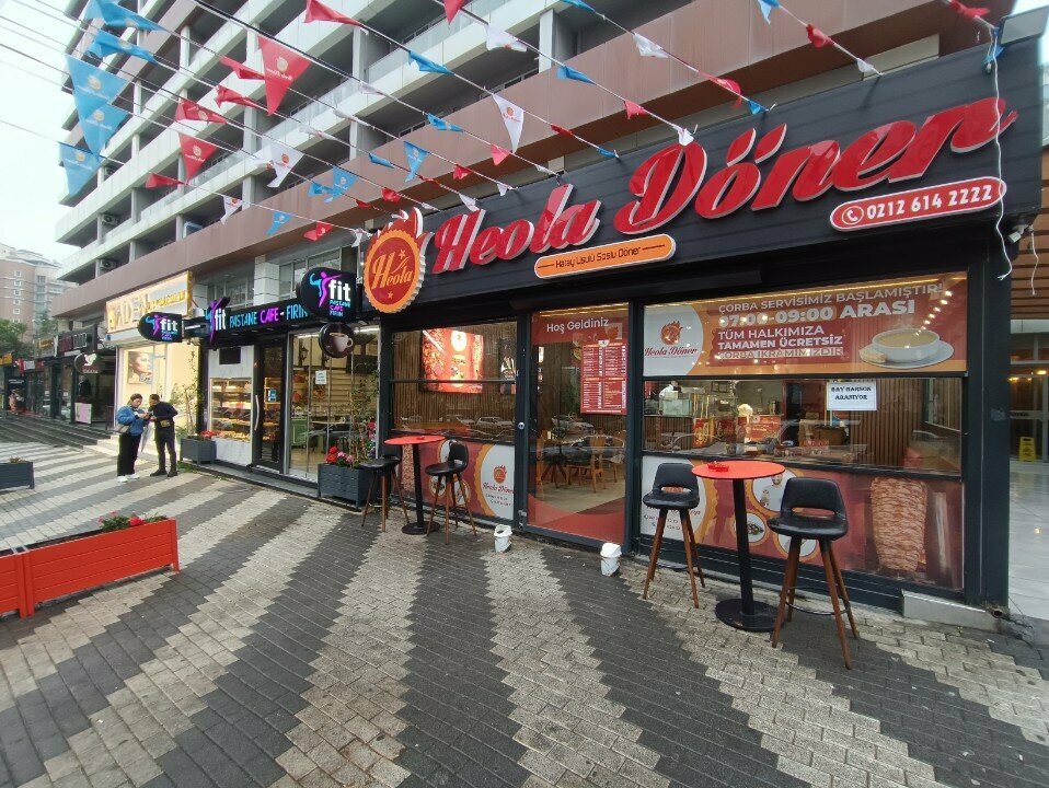 Restoran Heola Döner Hatay Soslu Tavuk Ve Et Döner, İstanbul, foto