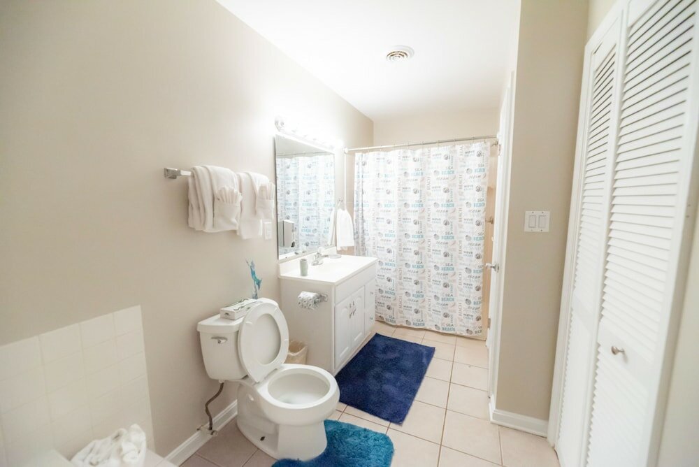 Фото Lucayan Resort by Kees Vacations