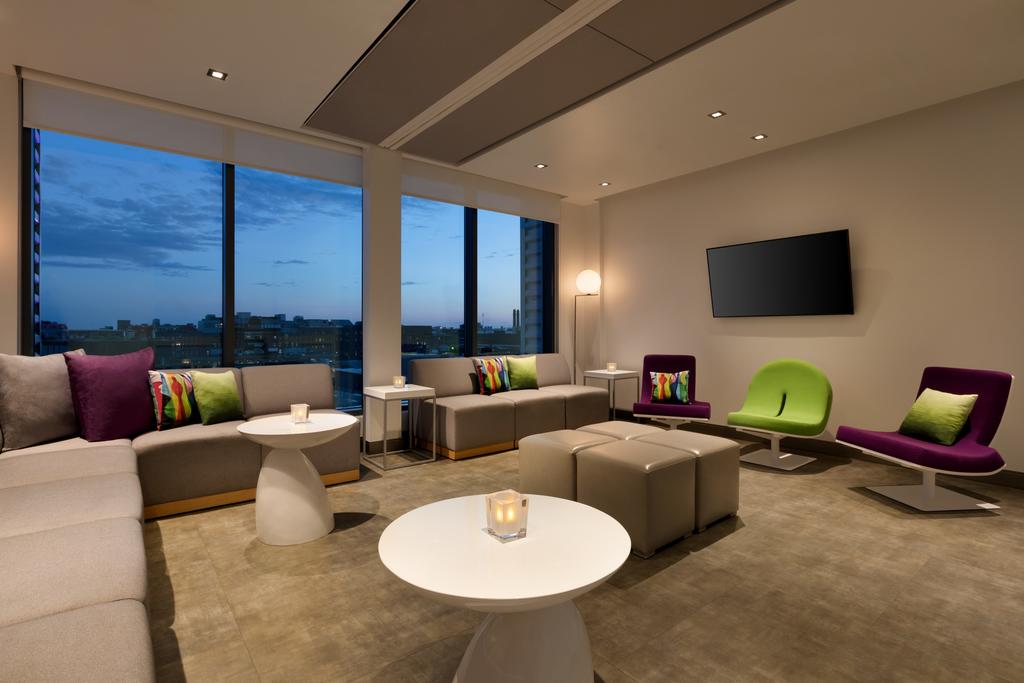 Фото Yotel Boston