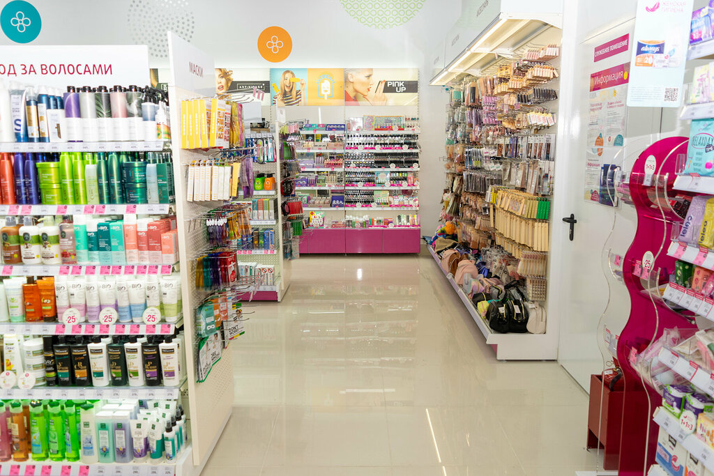 Perfume and cosmetics shop Podruzhka, Volgograd, photo