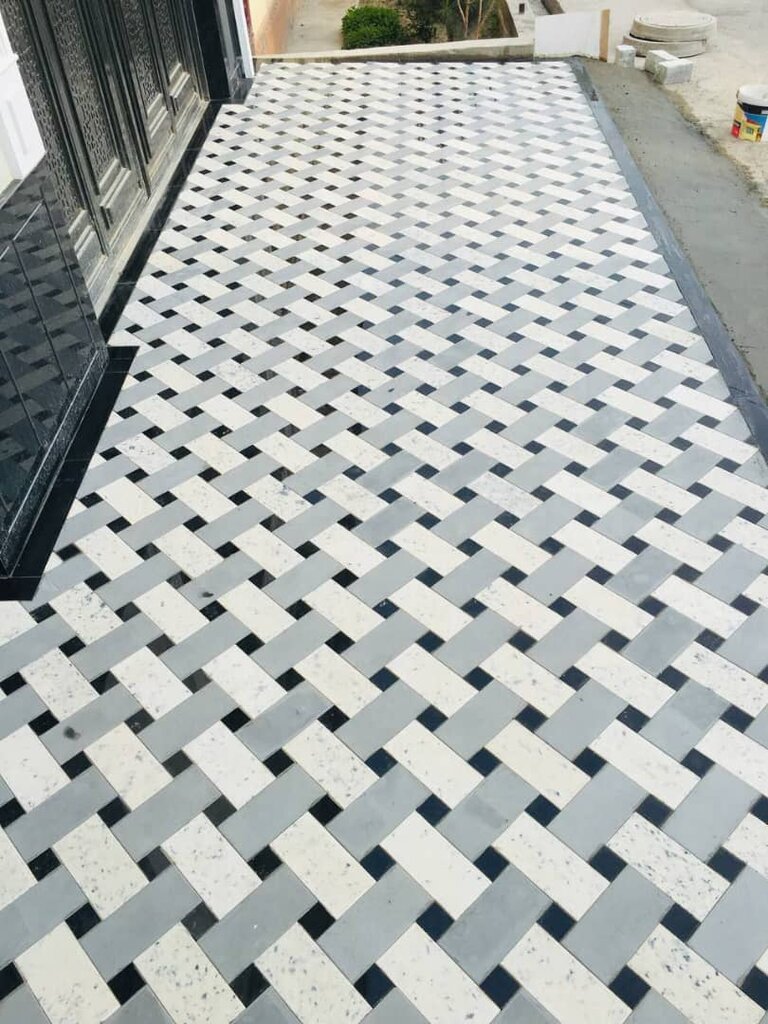 Paving tile ОШ Таш, Osh, photo