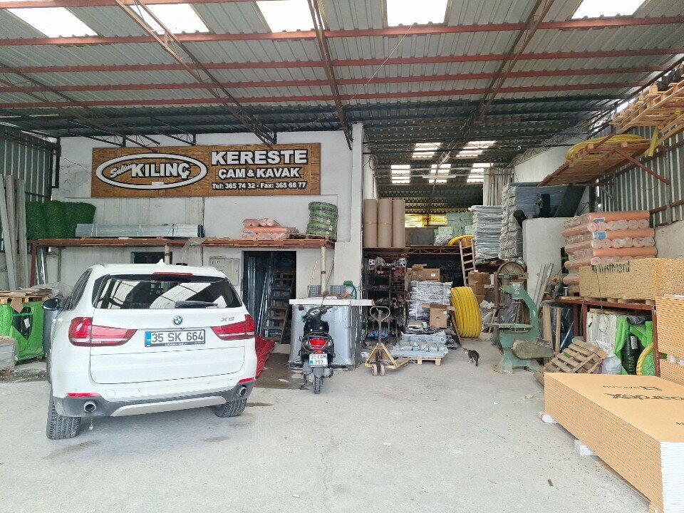 Lumber Timber Pine & Poplar, Izmir, photo