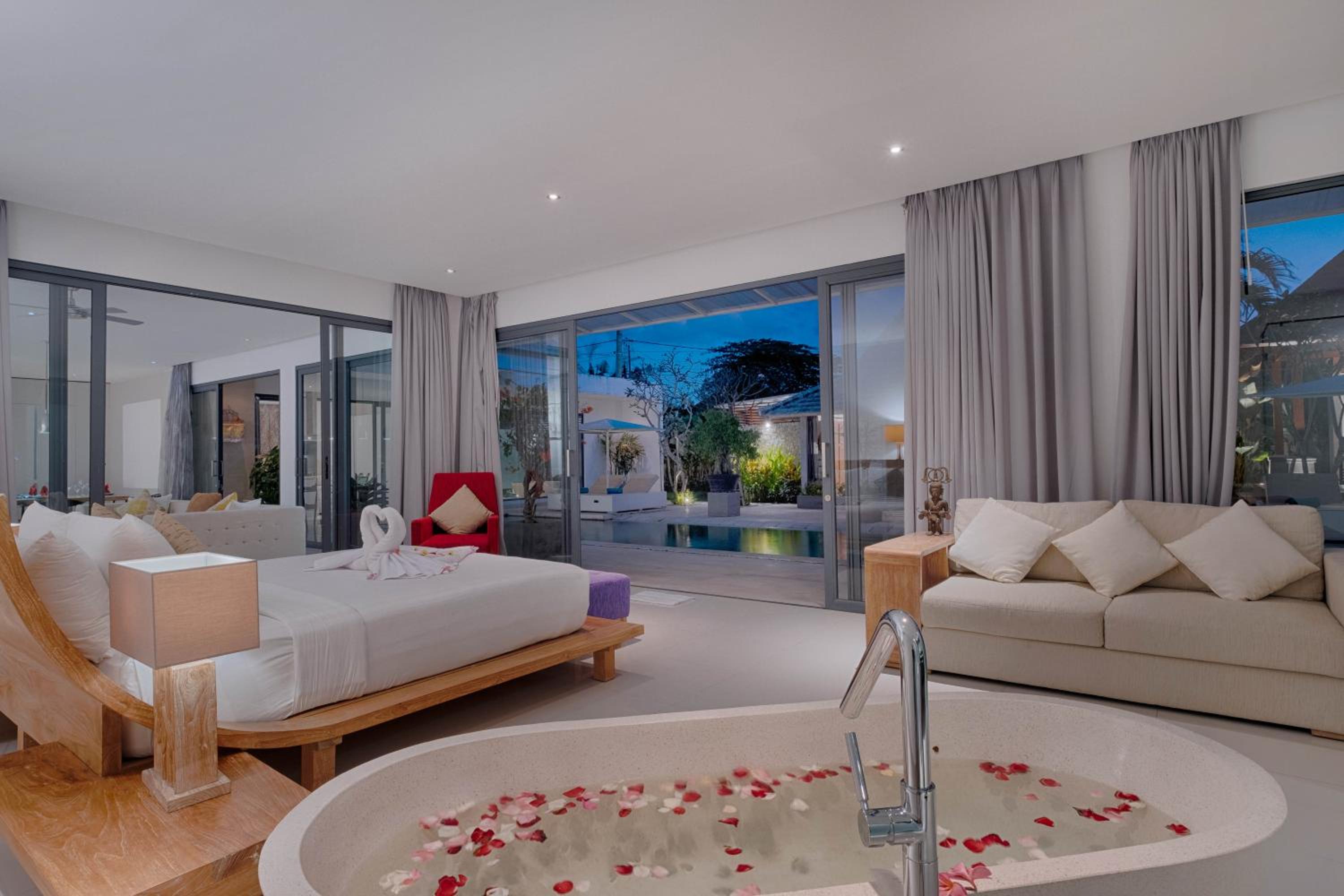 Фото Canggu Villa by Sanga Sanga Hospitality