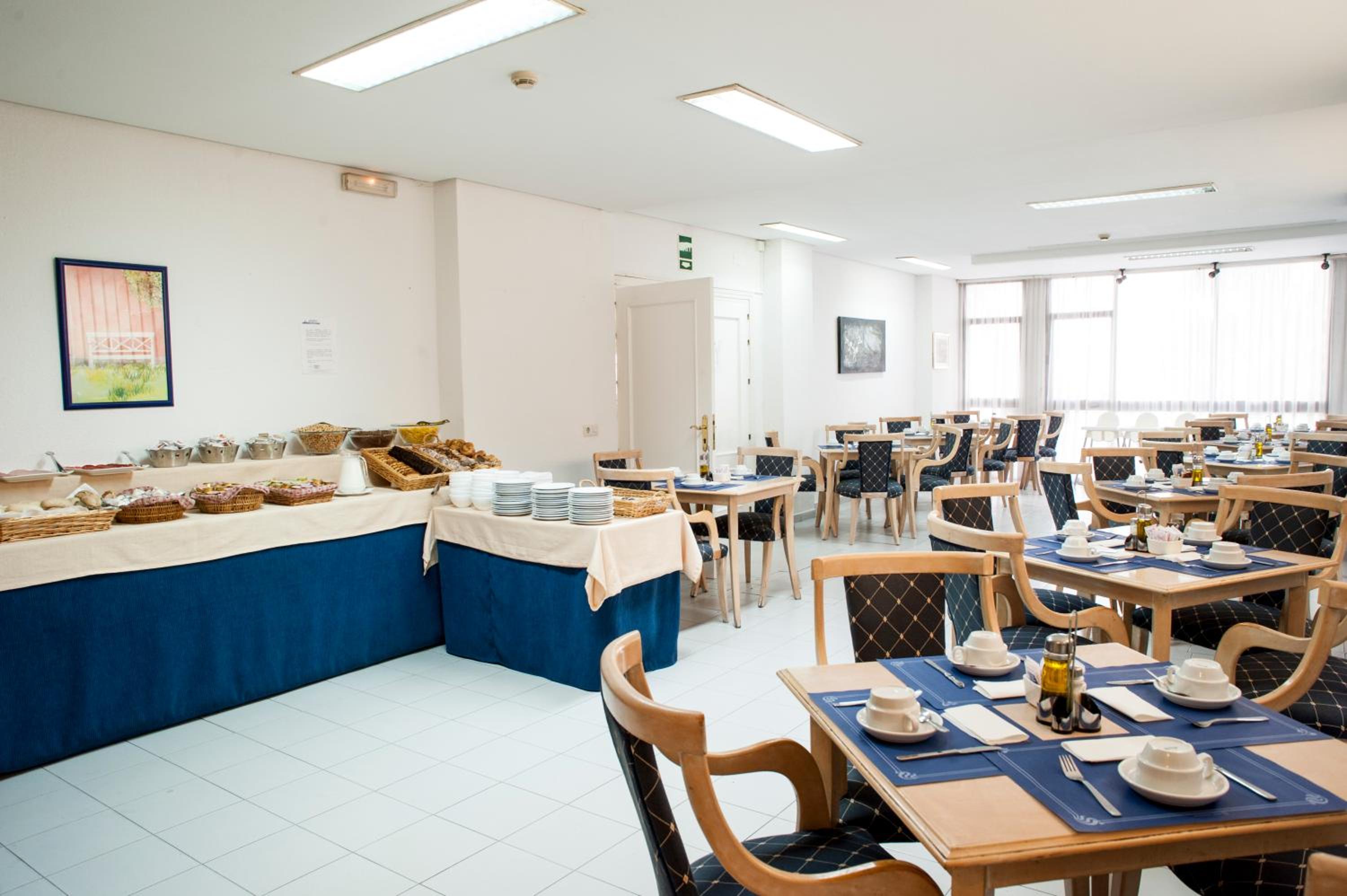 Фото Hotel El Faro Marbella