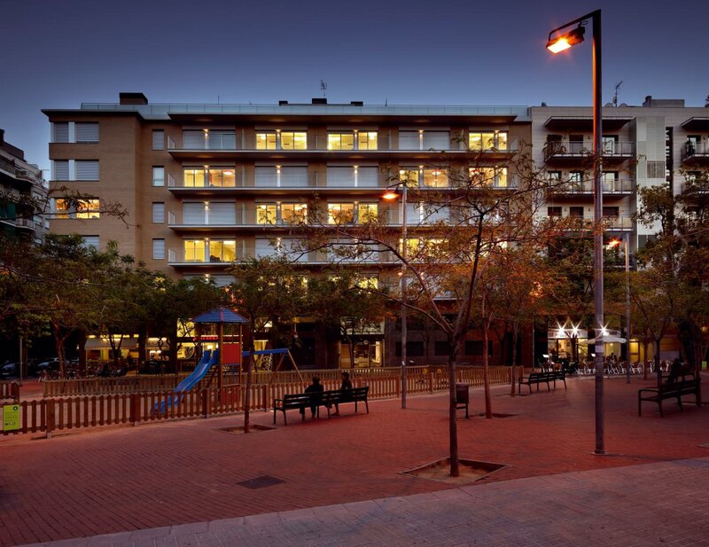 Гостиница 08028 Apartments в Барселоне