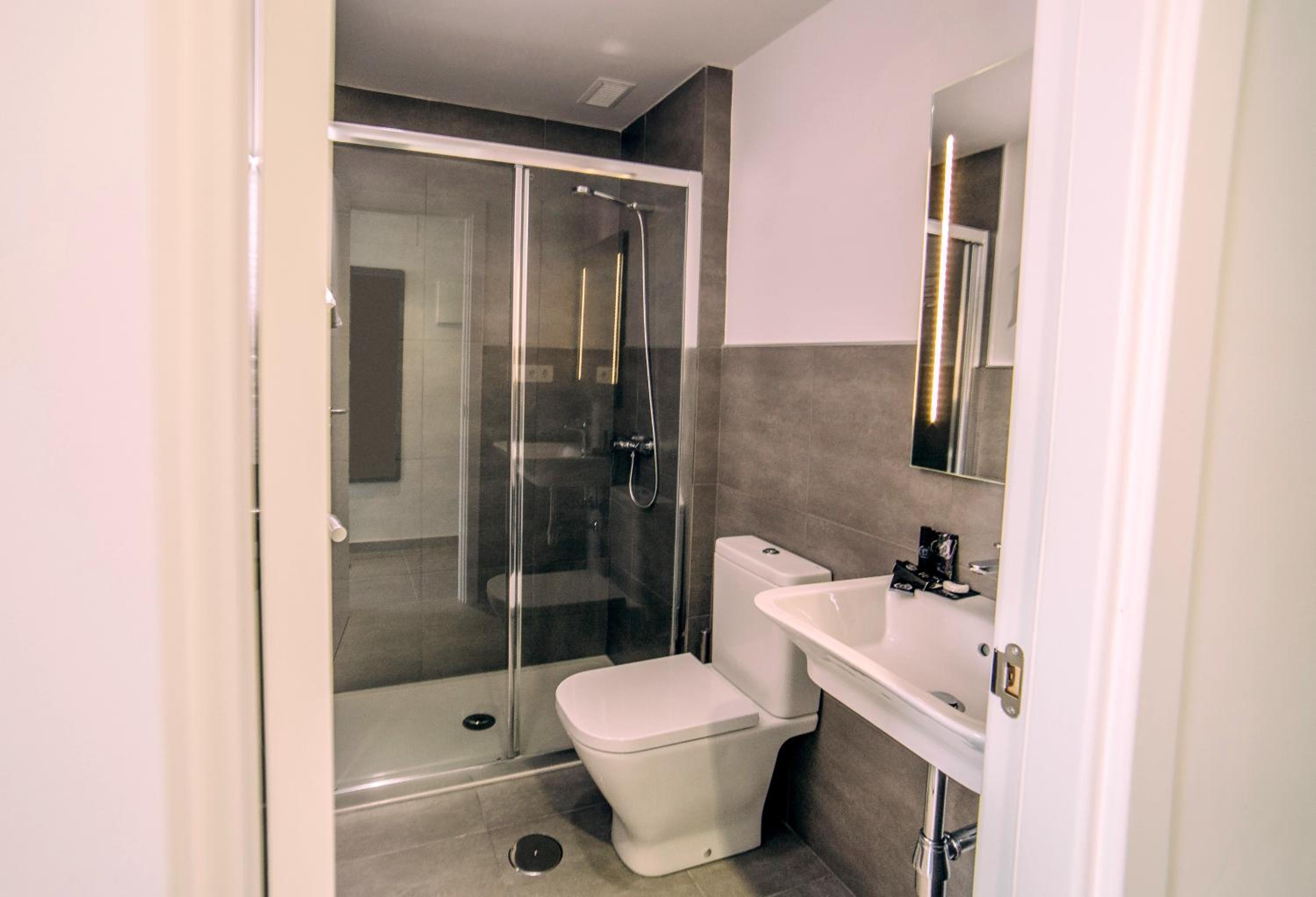 Фото Mannix Urban Apartments