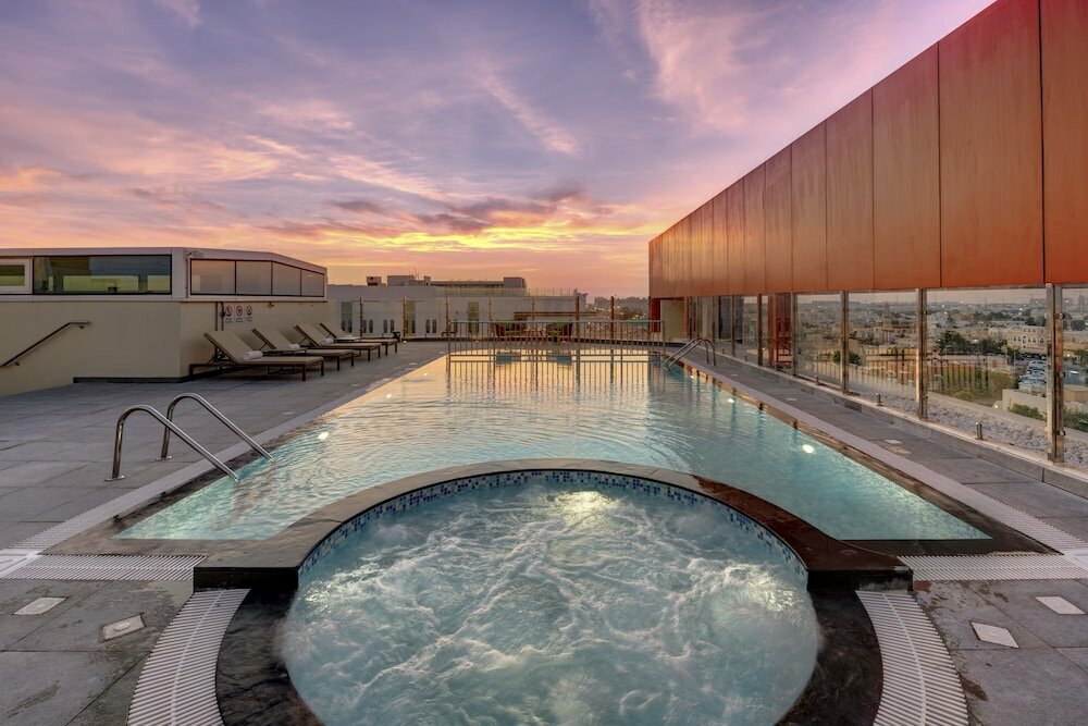 Hotel Urban Al Khoory, Dubai, photo