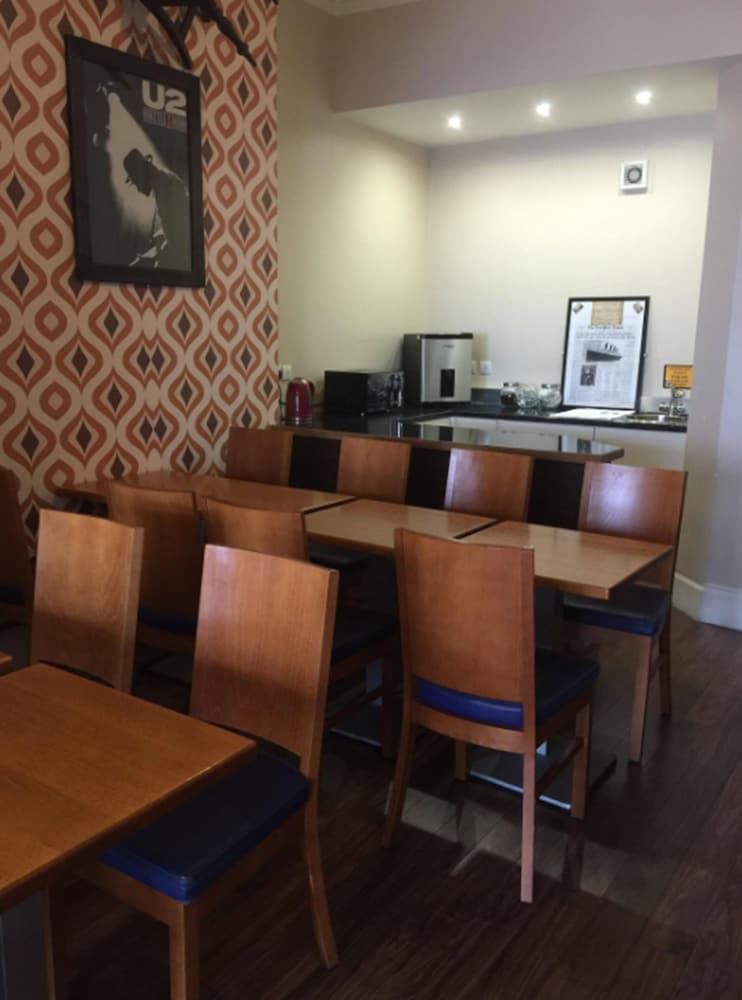 Фото Botanic Rest Bed & Breakfast