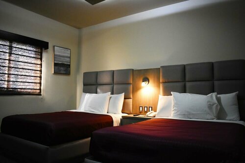 Гостиница Hotel Jatay в Тихуане
