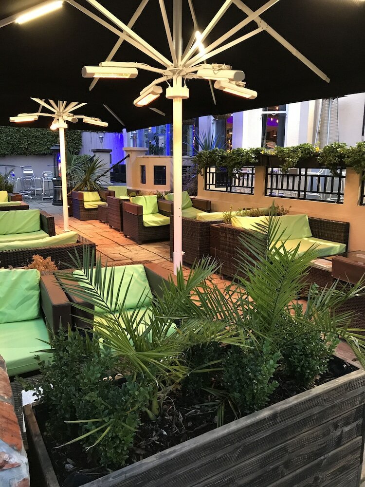 Фото The Caledonian Hotel