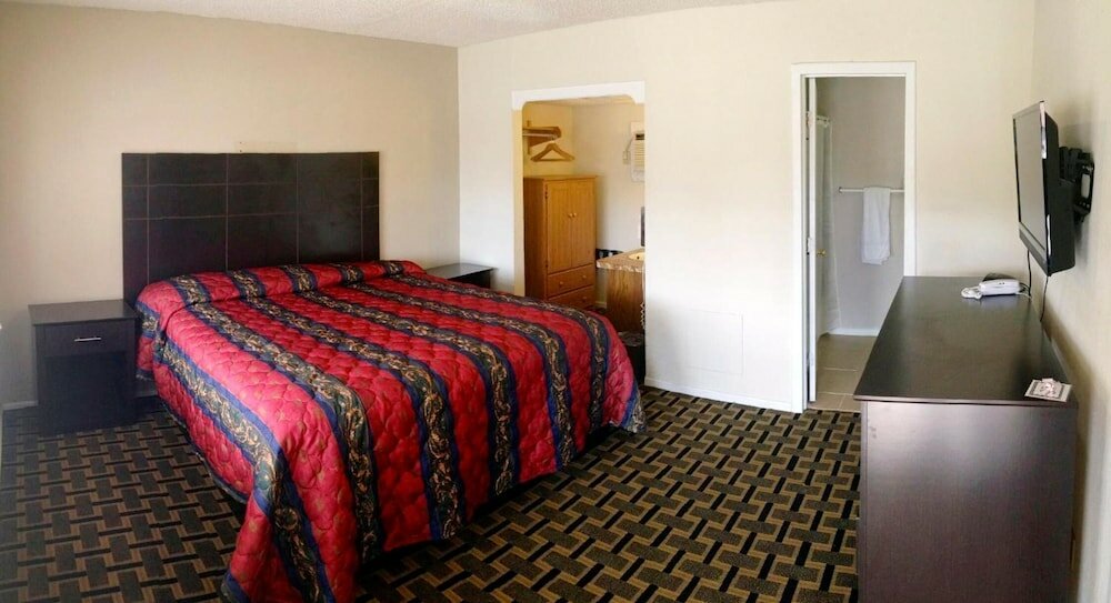 Фото Andrews Motor Inn