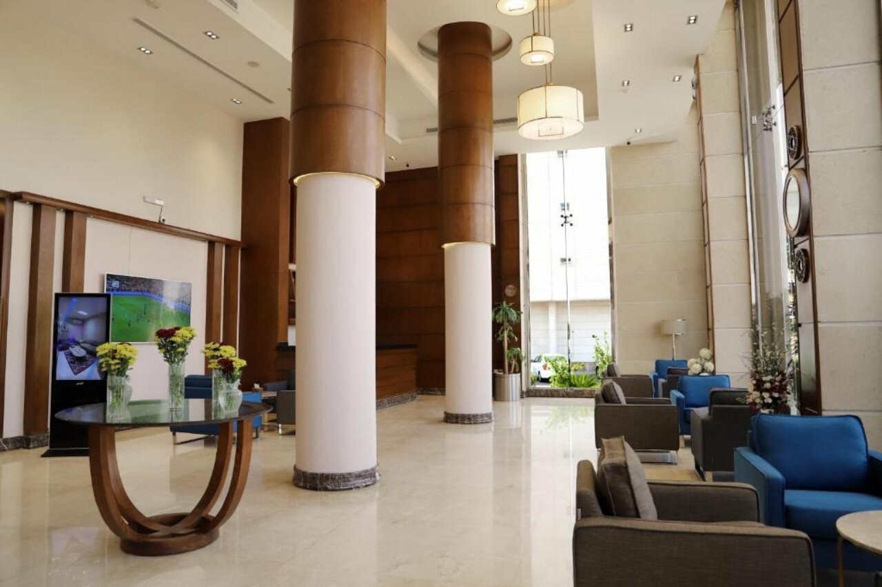 Фото Banan Hotel Suite