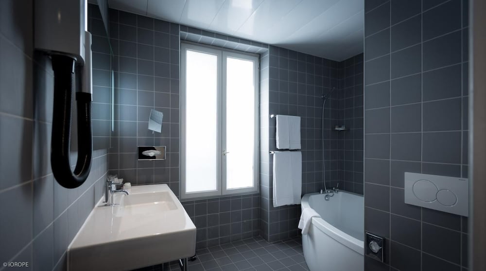 Фото Hotel Mirabeau Eiffel