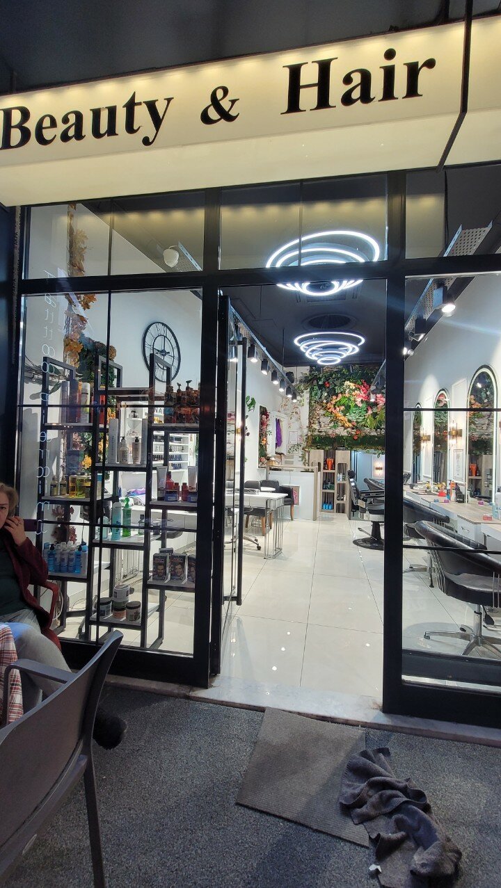 Glamour Beauty Hair & Nail
