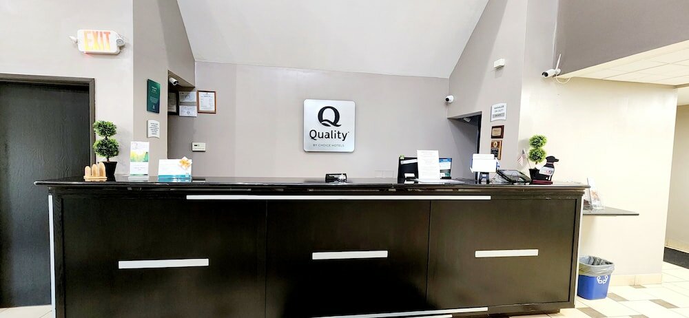 Фото Quality Inn Brunswick Cleveland South