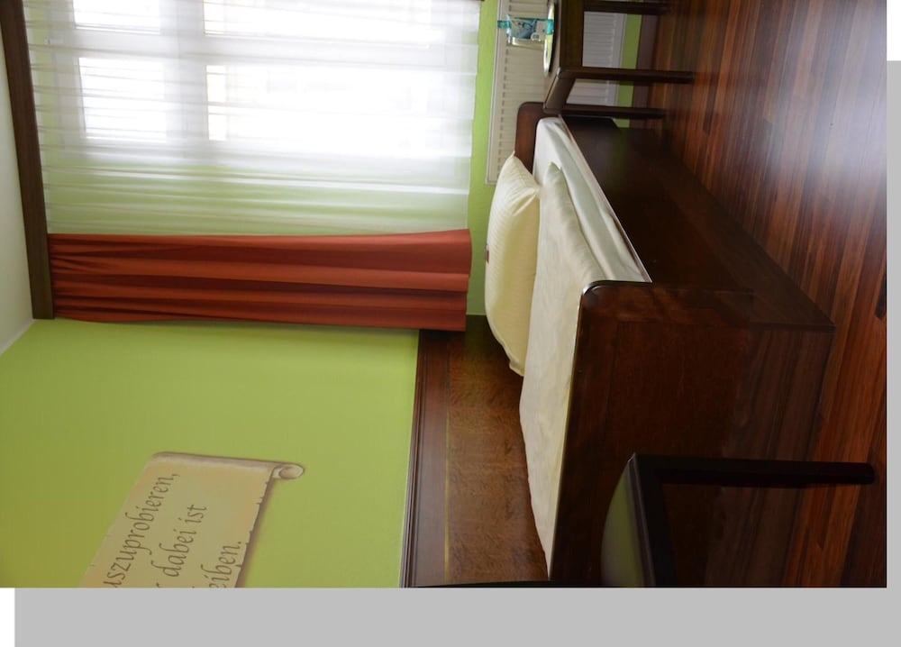 Фото Hotel am Wilhelmsplatz