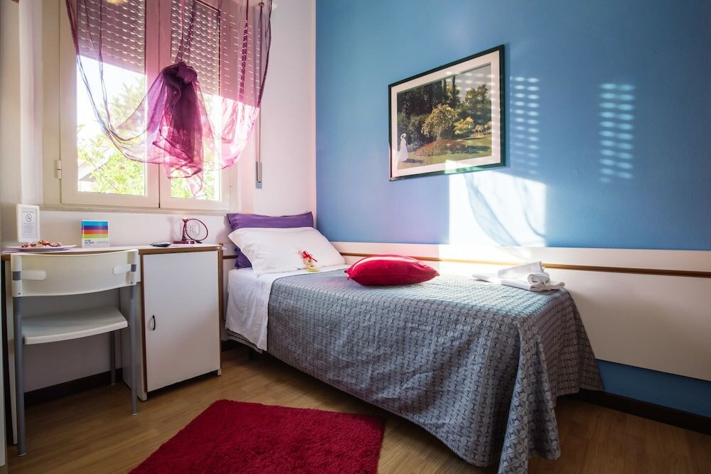 Фото Hotel Eriale