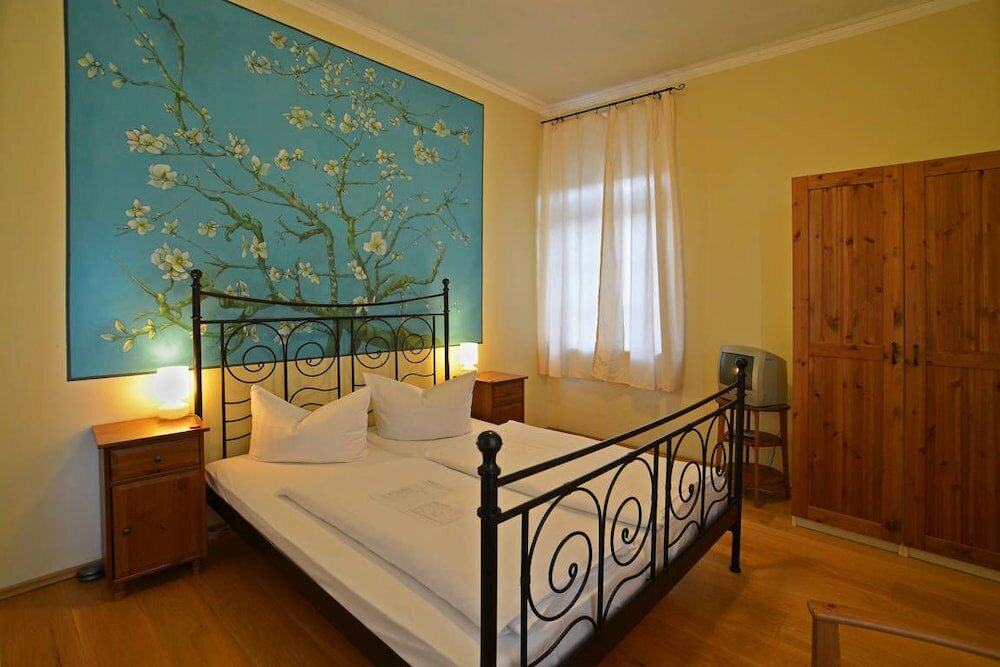 Фото Gästehaus Villa Seraphinum