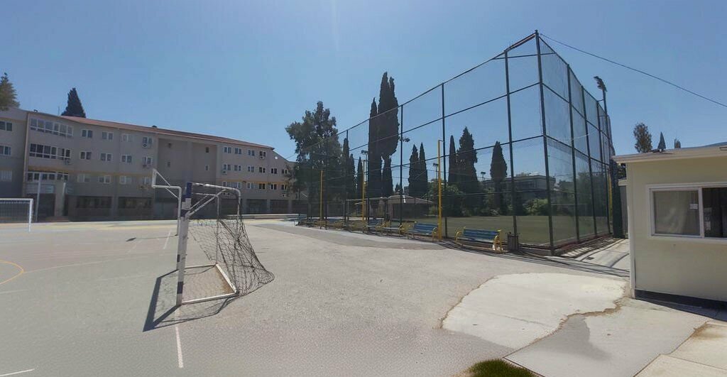 School Torbalı Chamber of Commerce 80th Year Middle School, Torbali, photo