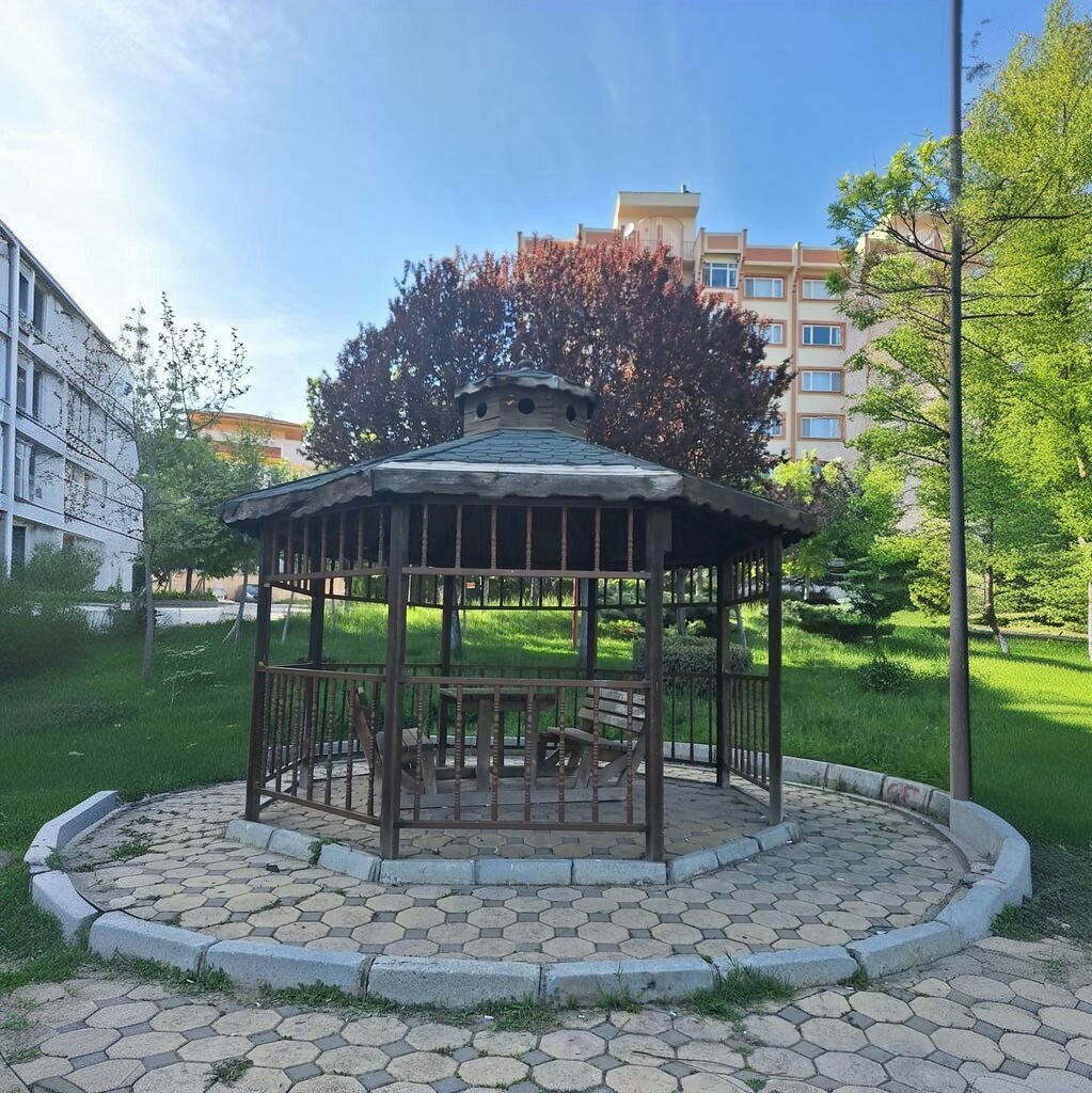 School Akyurt Toki Middle School, Ankara, photo