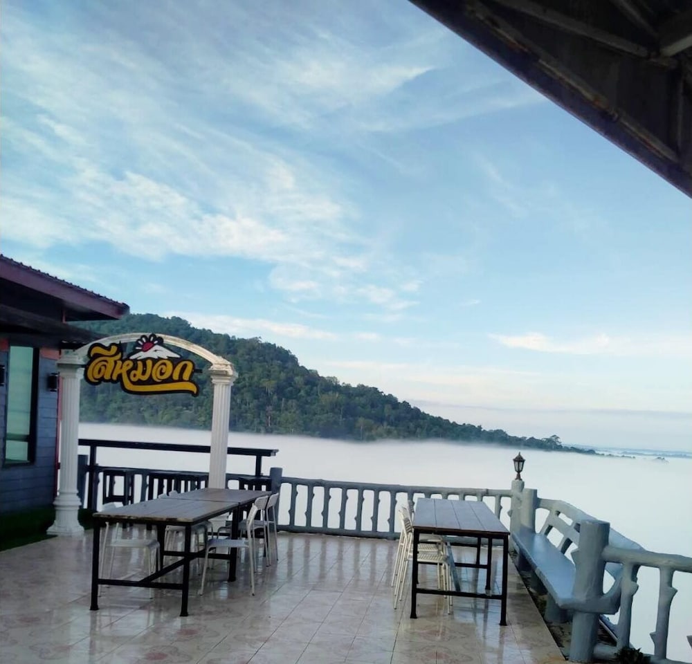 Фото Seemok Resort