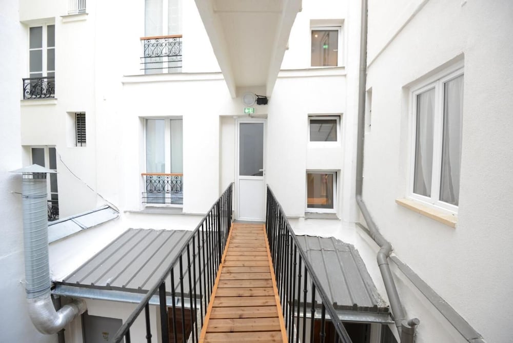 Фото La Fayette Hotel