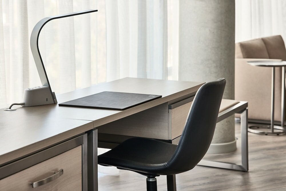 Фото Ac Hotel by Marriott Sunnyvale Moffett Park