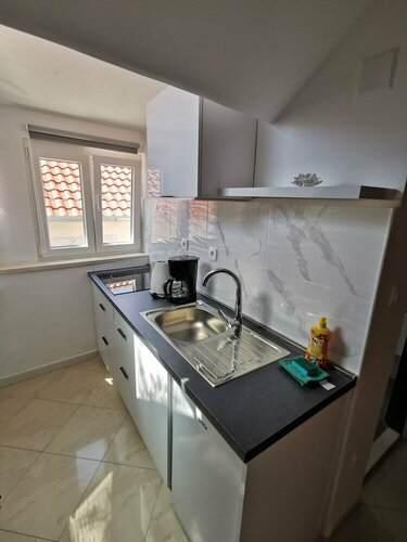 Апартаменты M & J Central Suites в Корчуле