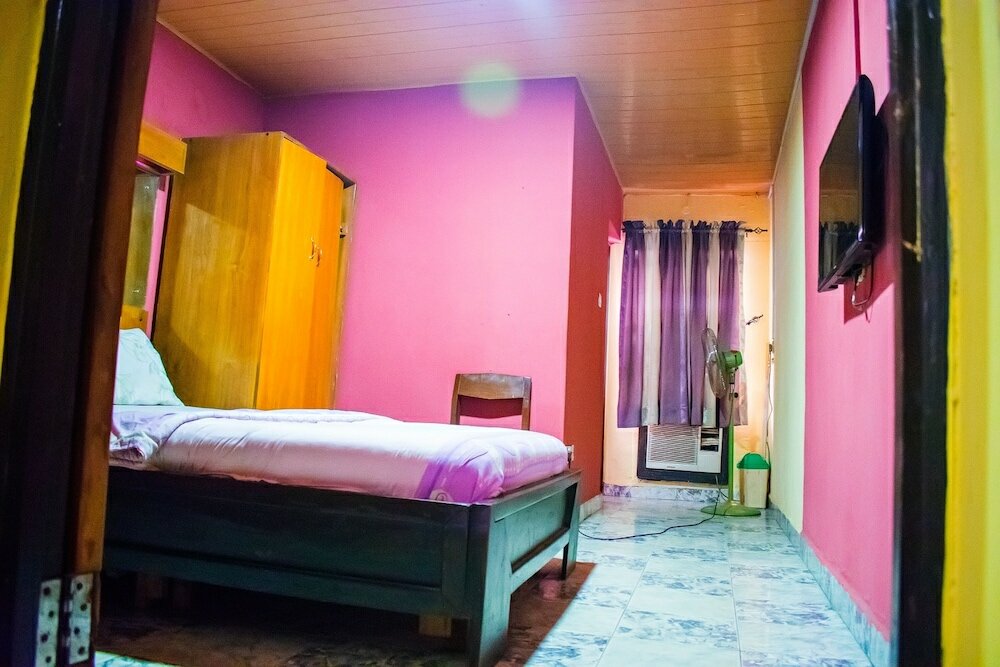 Фото Divine Fountain Agidingbi