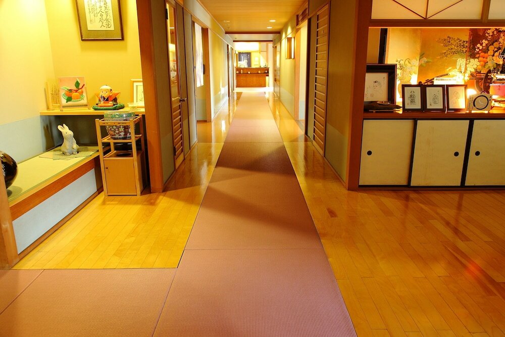 Фото Syunjuan Hasshokaku Mizunowo