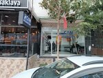 Pine Hairdresser (Bursa, Yıldırım, 1. Aydın Cad., 25A) ، صالون حلاقة