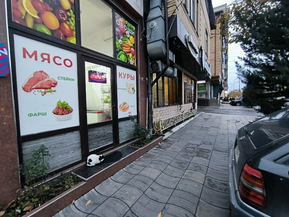 Магазин мяса, колбас Мясная лавка, Махачкала, фото