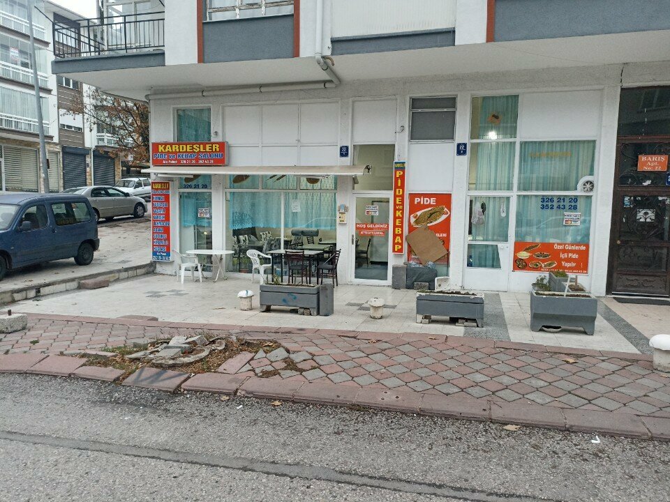 مقهى Kardesler Pide Kebap Salonu ، أنقرة، صورة