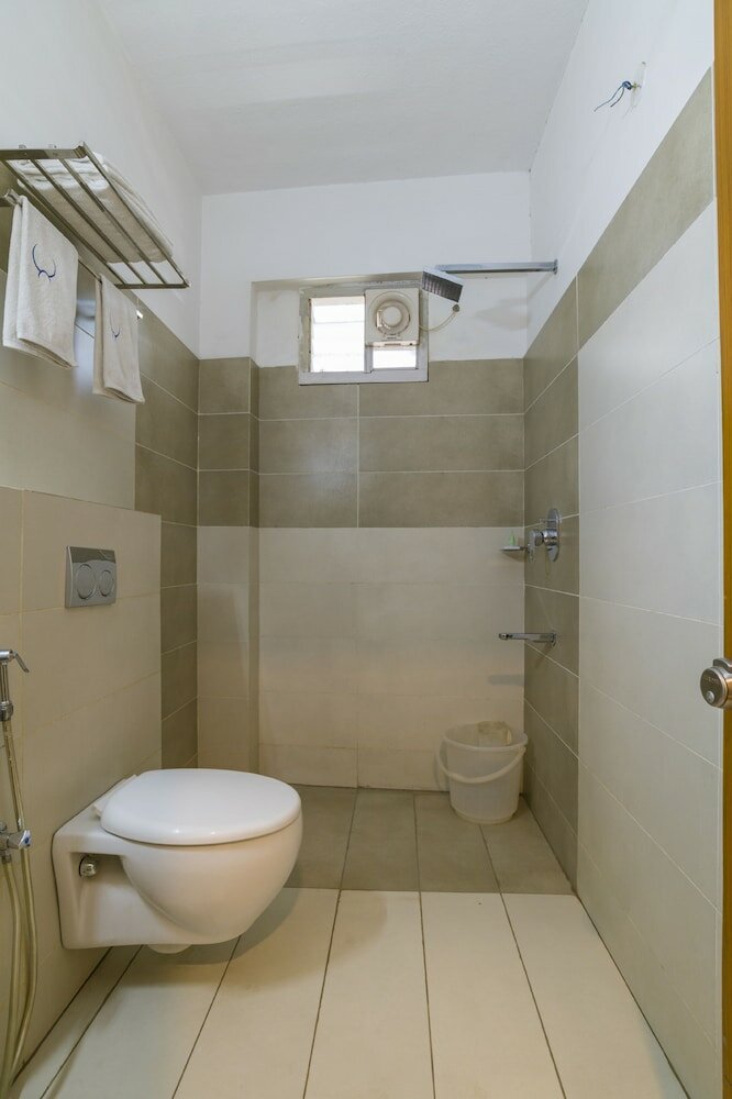 Фото Hotel Crescent Inn