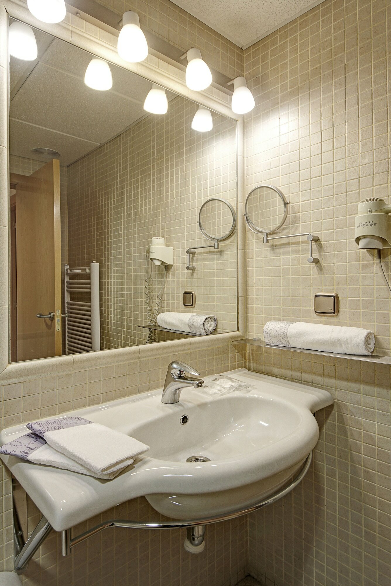 Фото Apartamentos Turísticos Centro