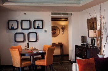 Фото Amwaj Blue Beach Resort & SPA