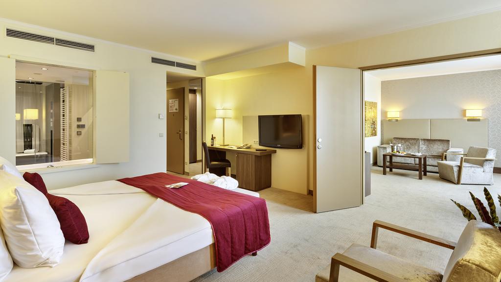 Фото Austria Trend Hotel Schillerpark Linz