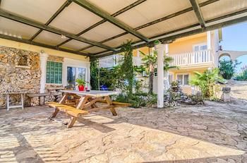 Фото Comfort Pool Apartments