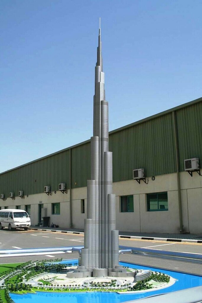 Radio-controlled and building models Al Tallah International, Sharjah, photo