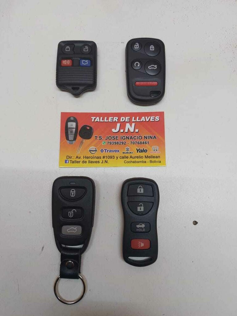 Manufacture and repair of keys J. N. Key Workshop, Cochabamba, photo