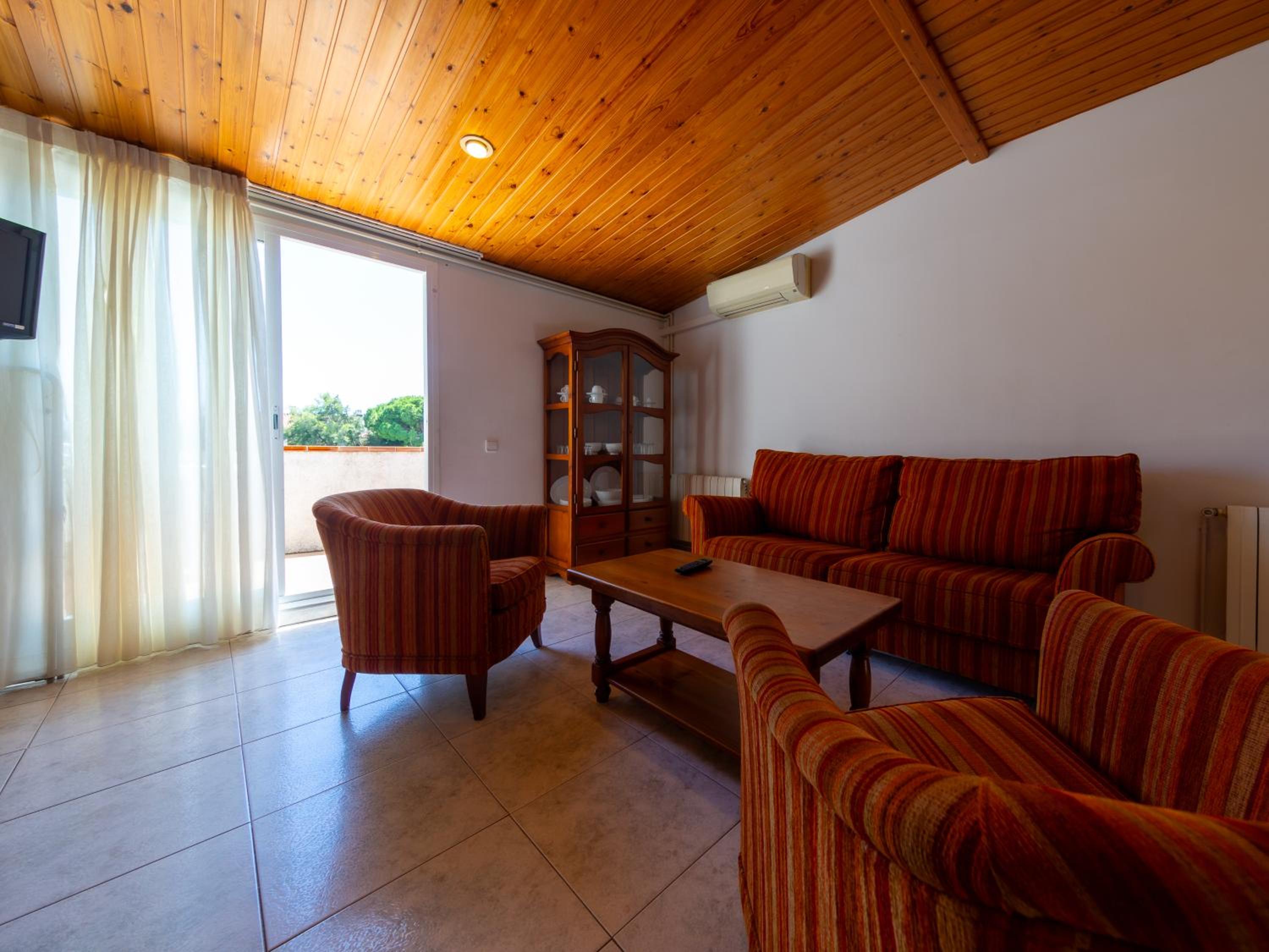 Фото Apartamentos Sunway Tara