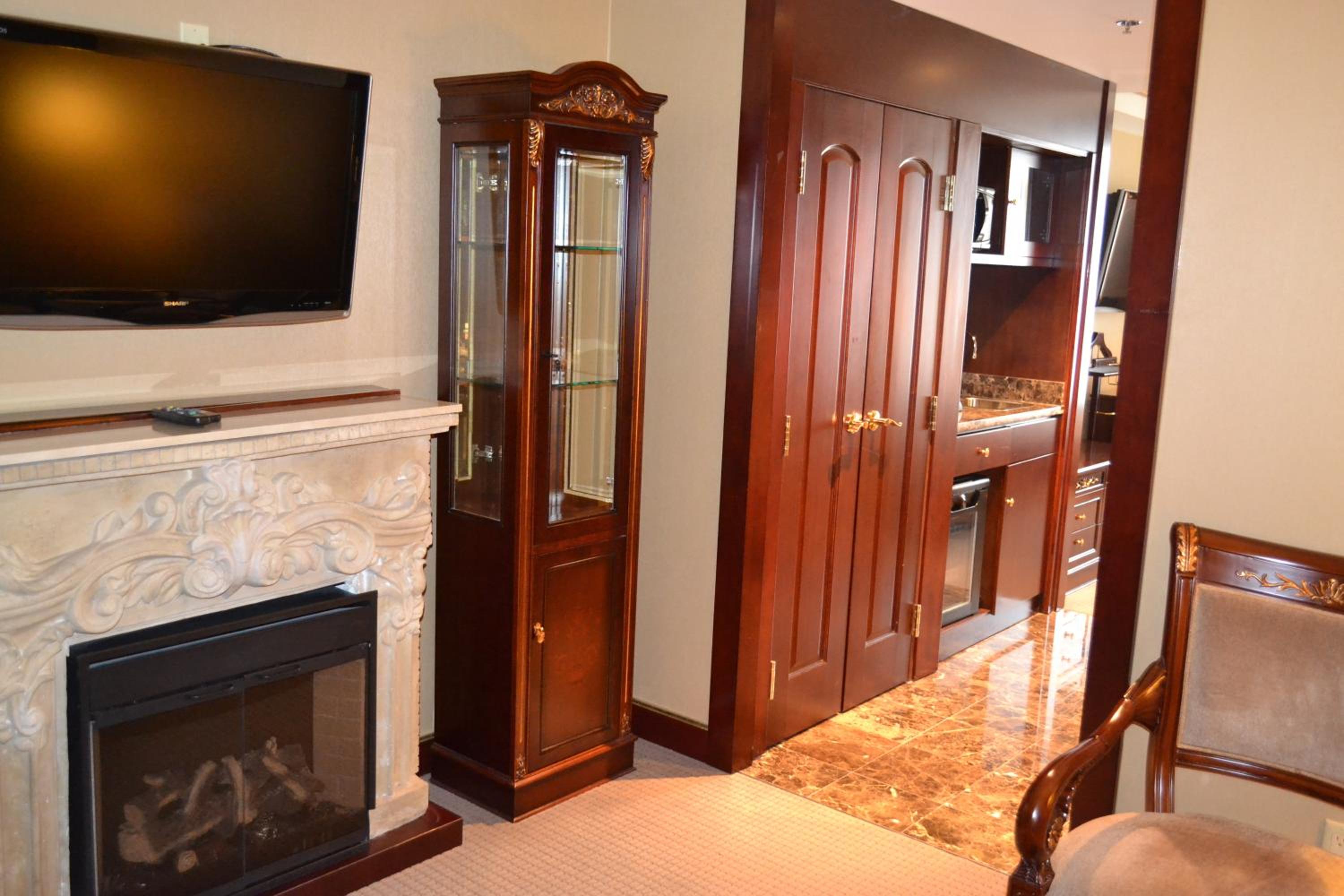 Фото Radisson Toronto Airport West