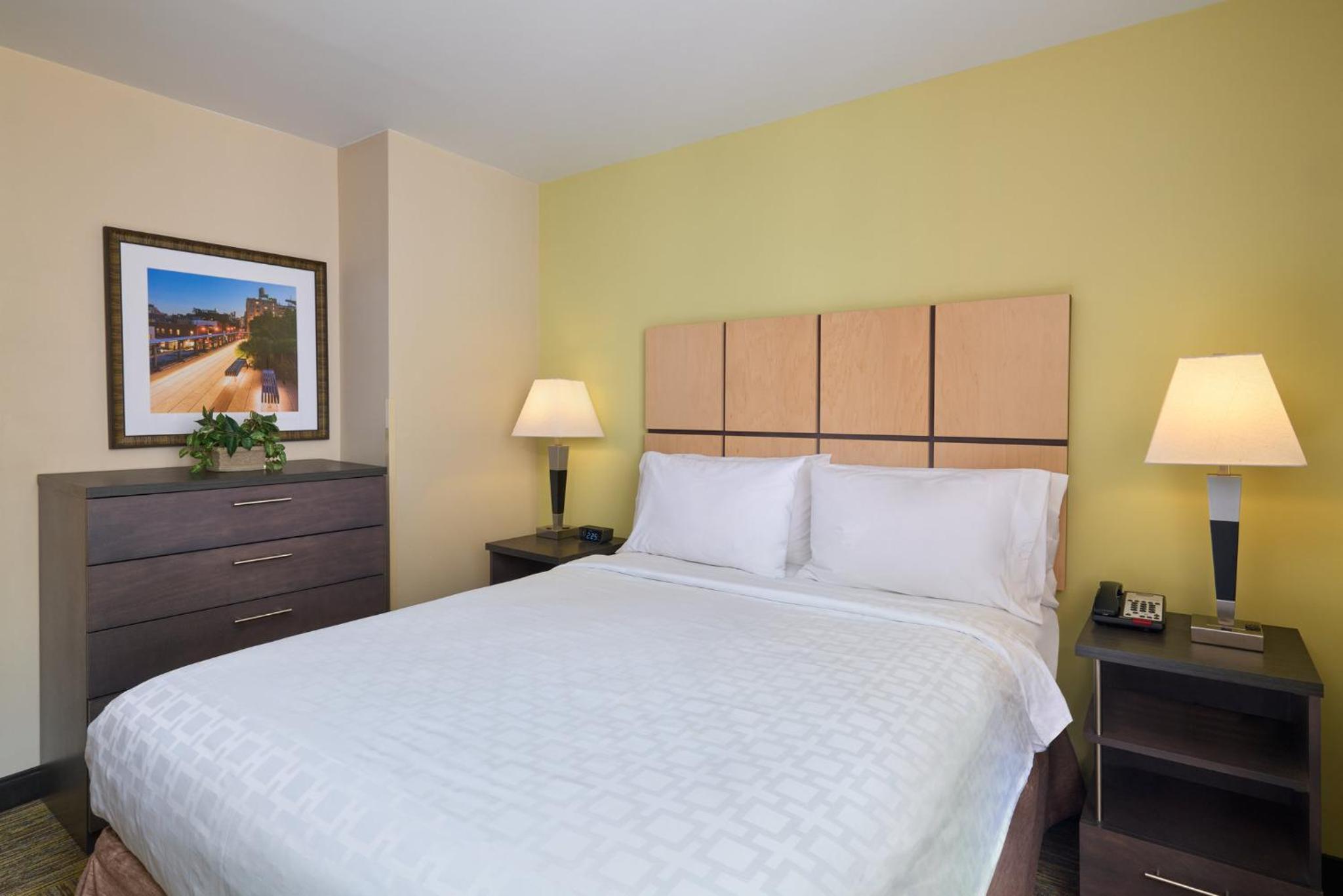 Фото Candlewood Suites New York City-Times Square, an Ihg Hotel